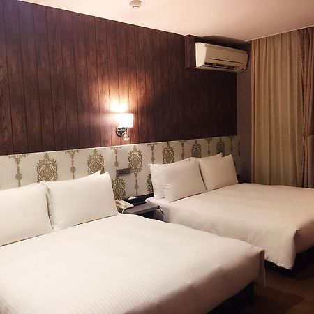 Ximen 101 - S Hotel Taipei Bagian luar foto