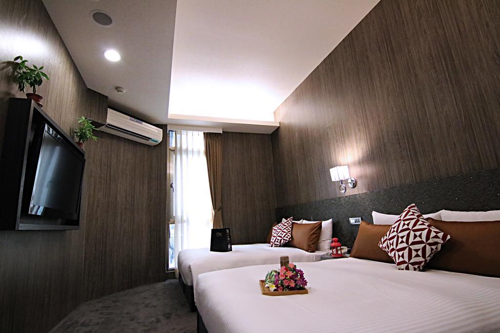 Ximen 101 - S Hotel Taipei Bagian luar foto