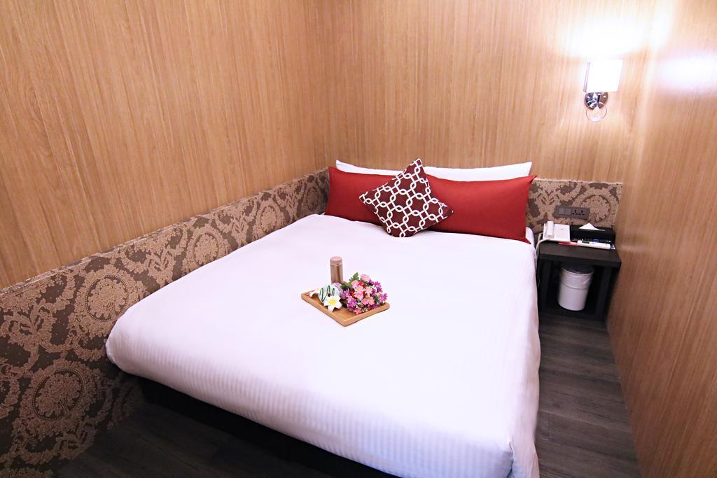 Ximen 101 - S Hotel Taipei Bagian luar foto